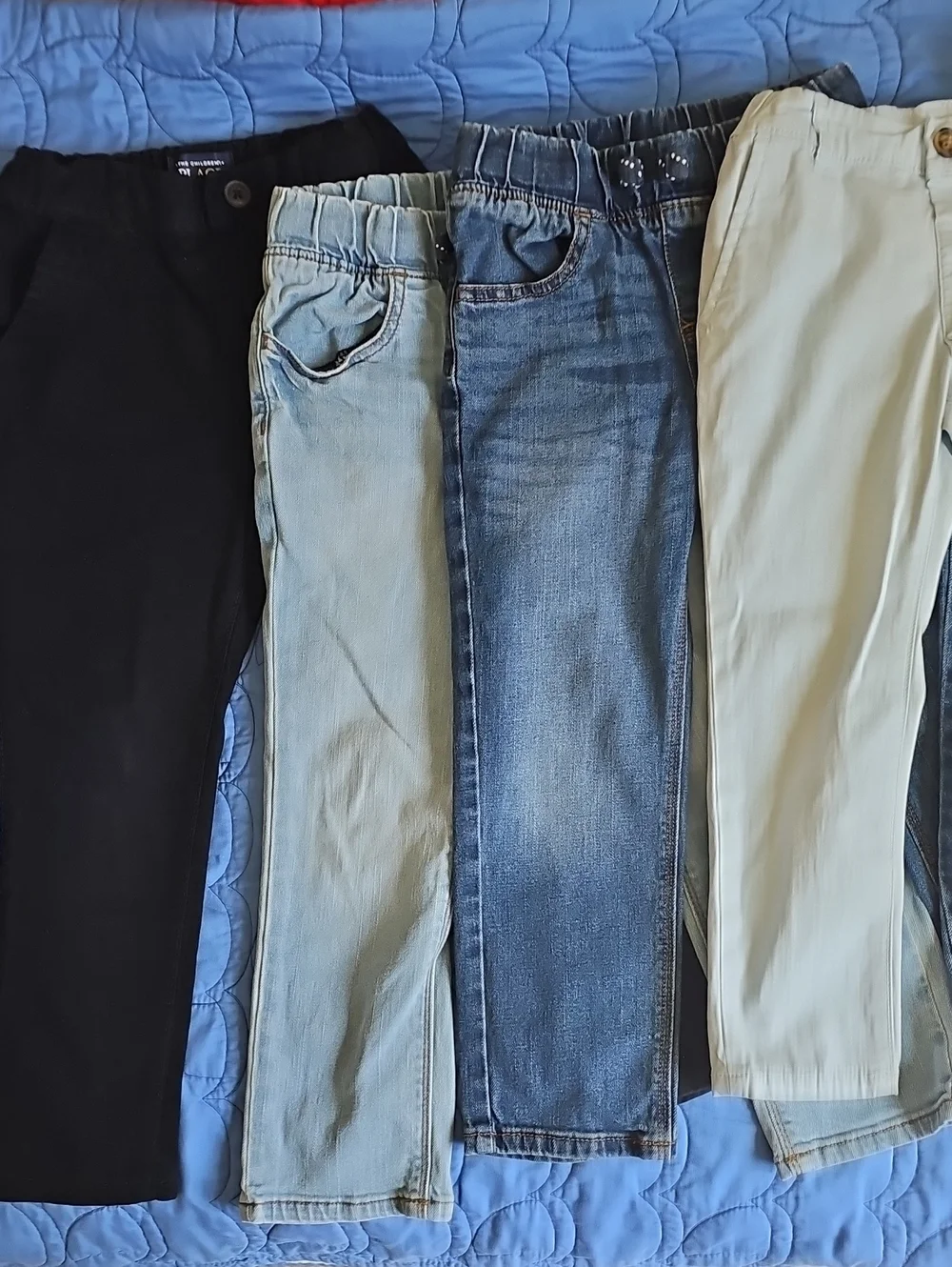 Set Of 4 Boys 4T 5T Pants.
